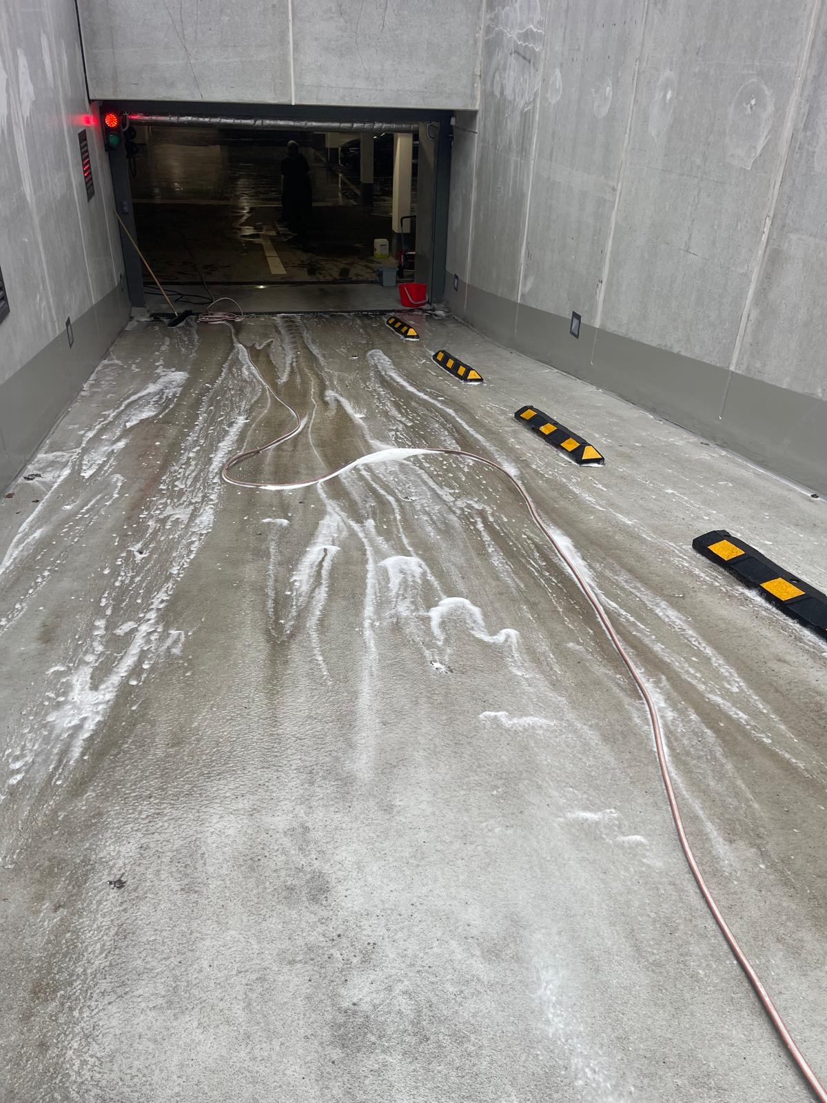 Treppenhausreinigung Clarezza